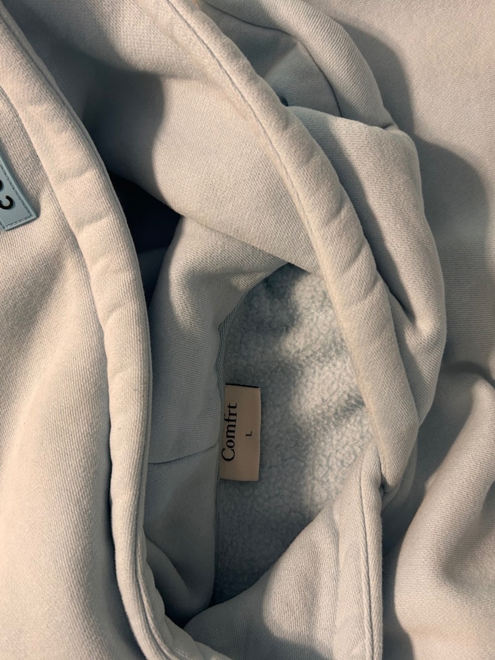 LOT COMFRT & UnderArmor (2 Sweatshirts) Women Large